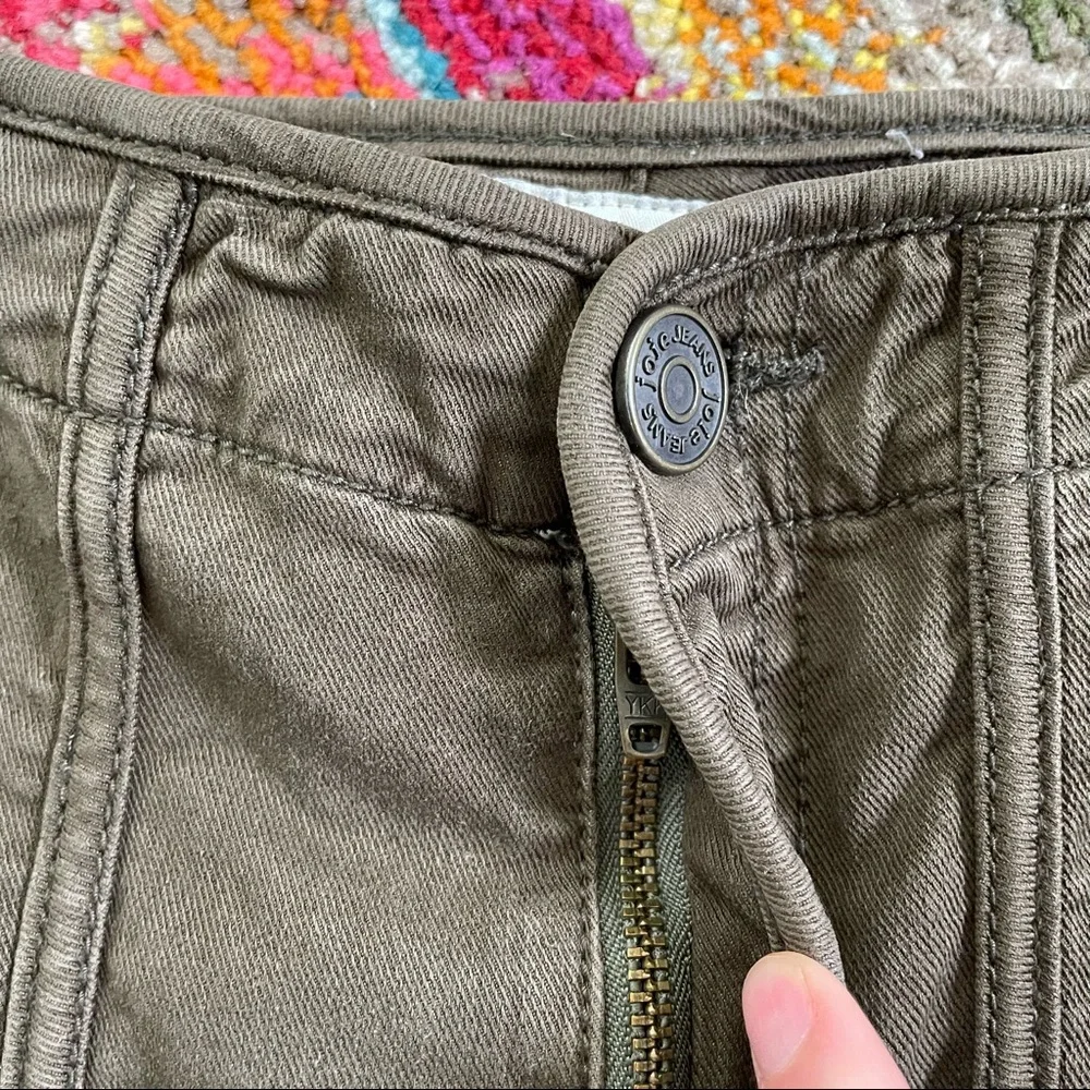 Joie Andira Pants in Fatigue Green - Picture 6 of 10